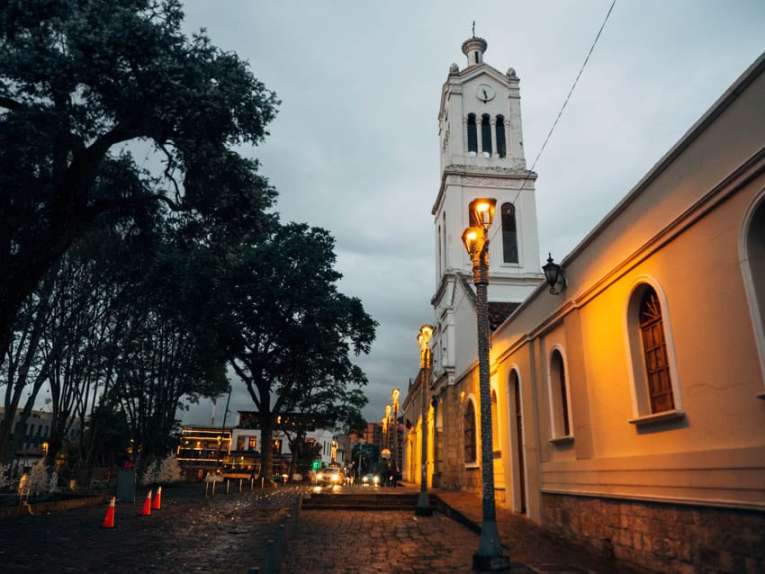 Que faire à Bogota : Visiter le quartier d'Usaquen, les lieux incontournables pour visiter Bogota