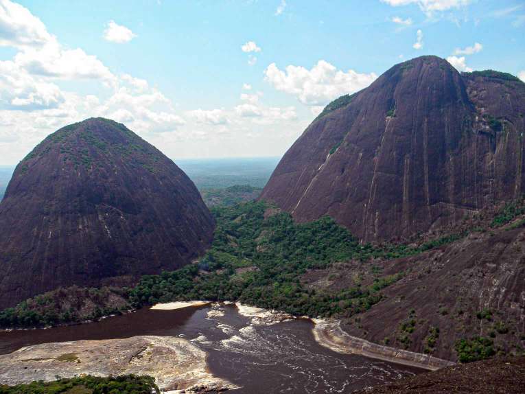 Cerros de Mavecure dans le Guainia en Colombie