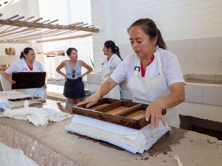 Atelier de papier, Barichara en Colombie