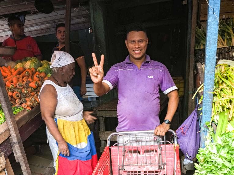 Visite guidée du marché de Bazurto à Cartagena en Colombie