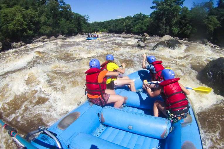 Rafting à San Gil dans le rio Suarez en Colombie